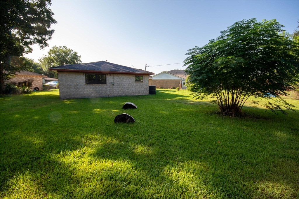 10902 Mosscrest Drive - Photo 21