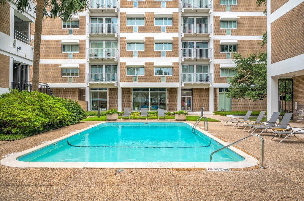 3600 Montrose Boulevard - Photo 15