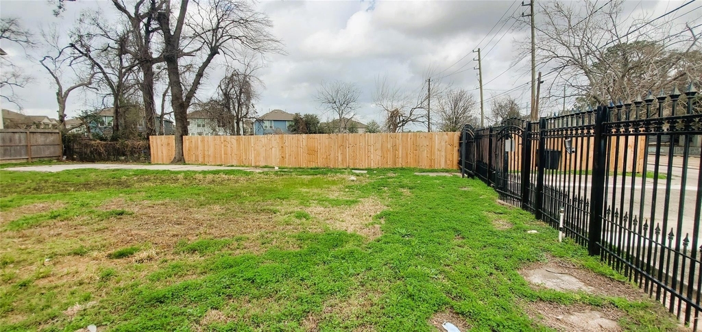 4605 Fulton Street - Photo 7