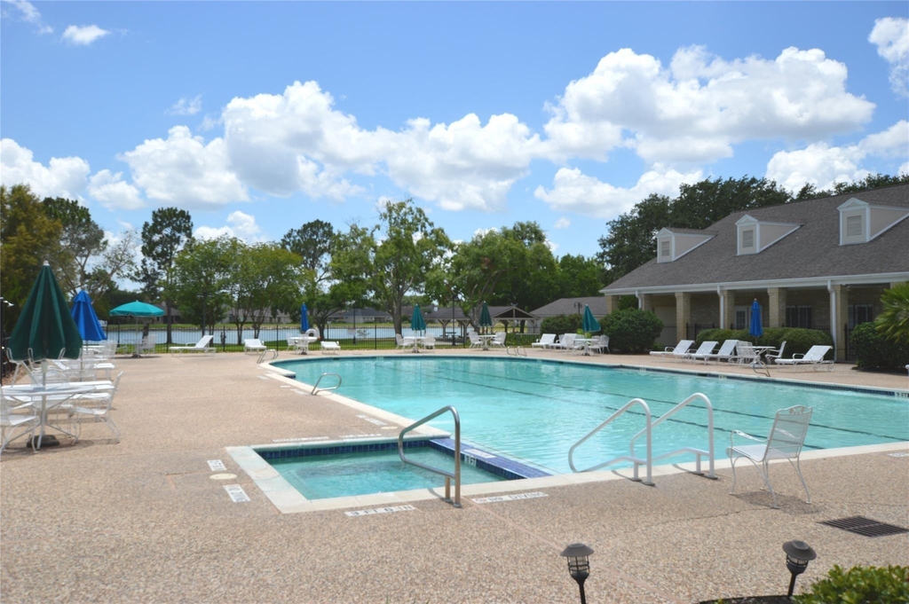 703 Flower Field Court - Photo 24