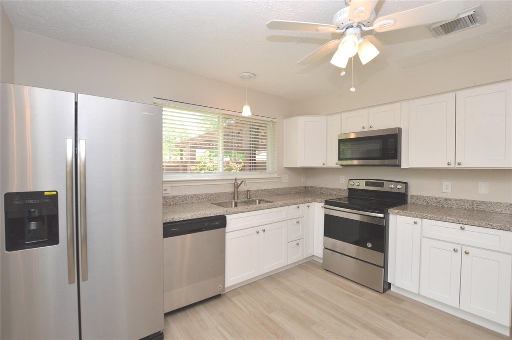703 Flower Field Court - Photo 4