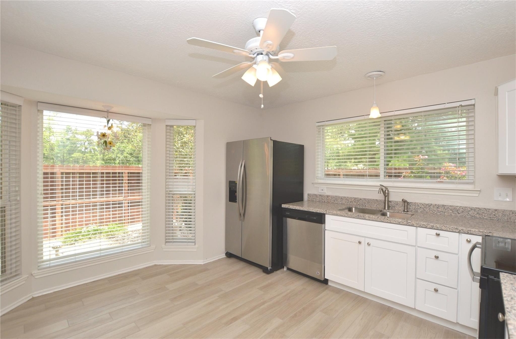 703 Flower Field Court - Photo 7