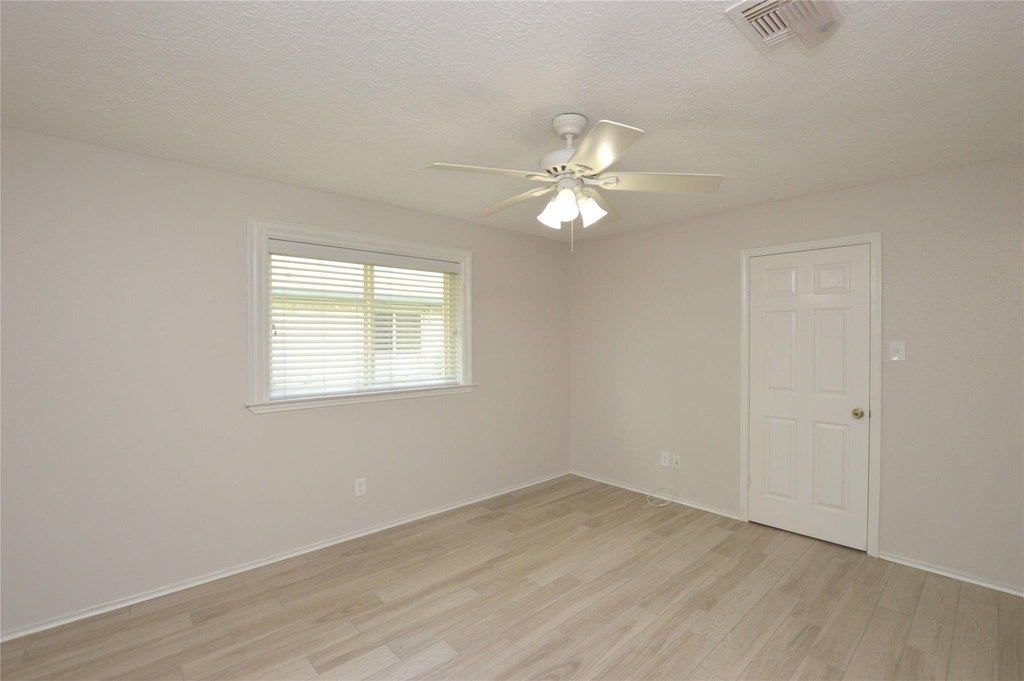 703 Flower Field Court - Photo 11
