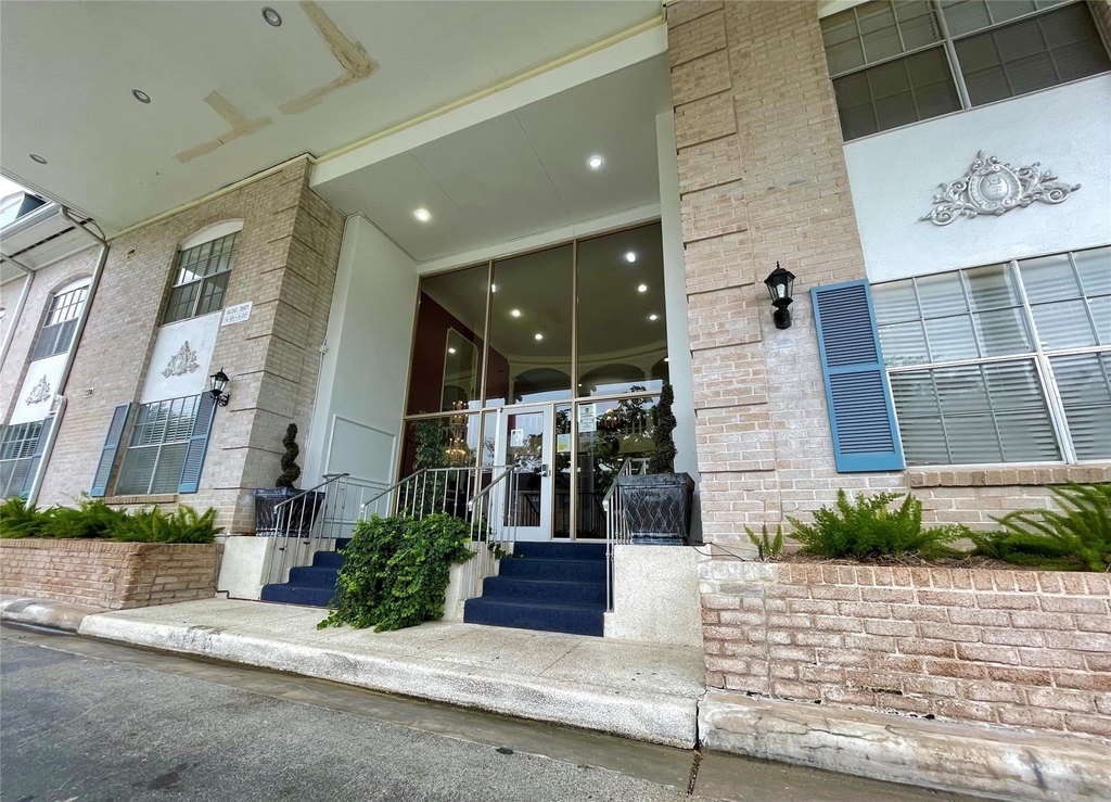 2601 Bellefontaine Street - Photo 16