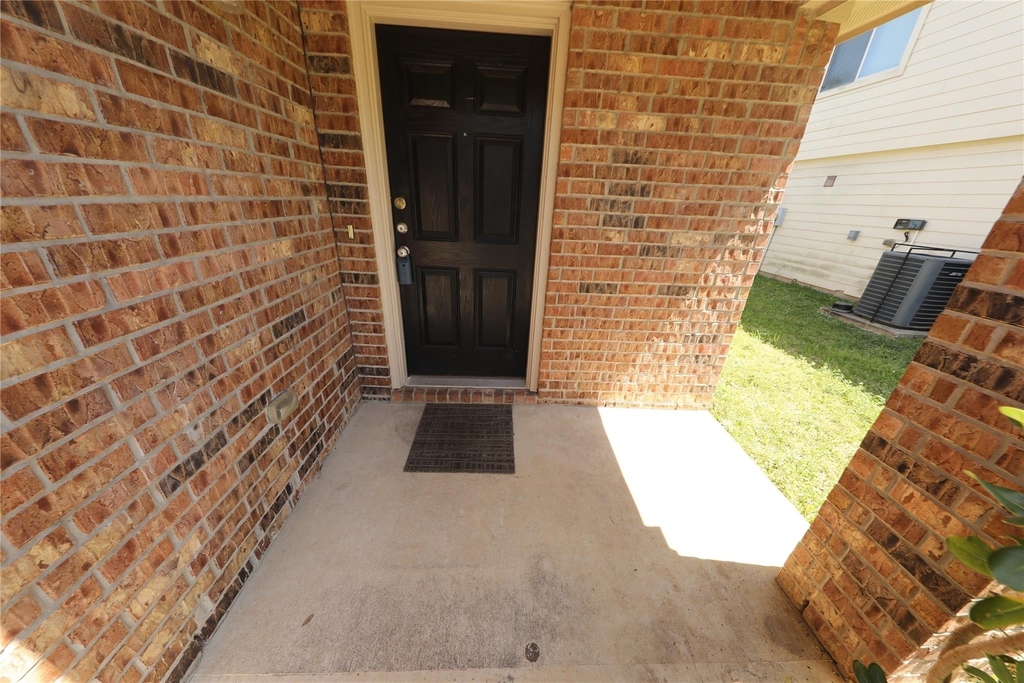 21430 Palma Grv - Photo 1