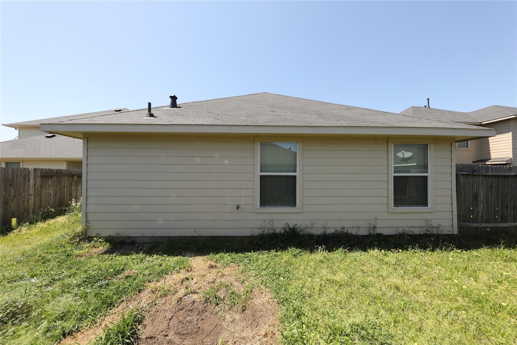 21430 Palma Grv - Photo 20
