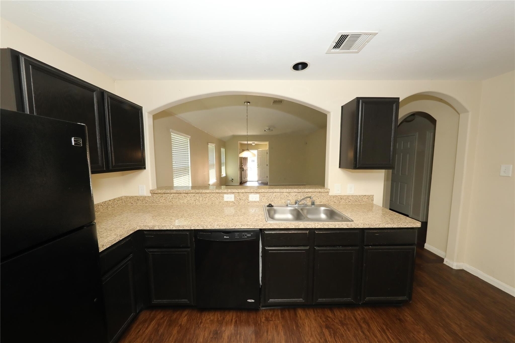 21430 Palma Grv - Photo 9