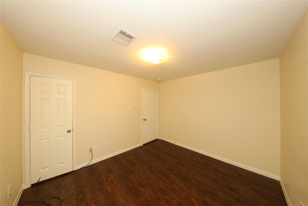 21430 Palma Grv - Photo 4