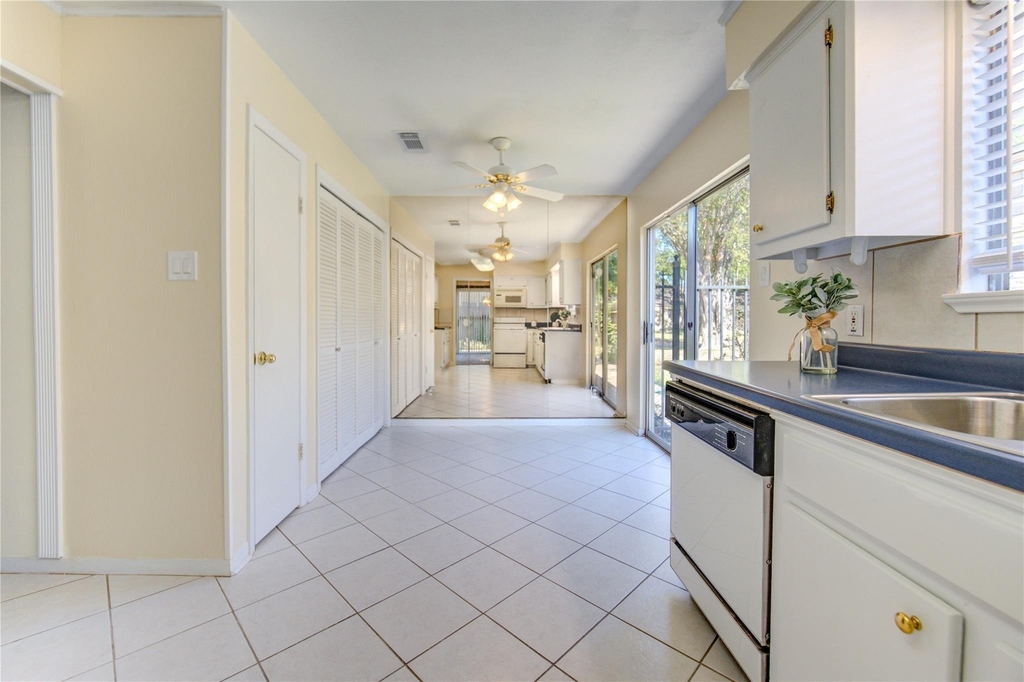 1927 Ash Meadow Drive - Photo 23