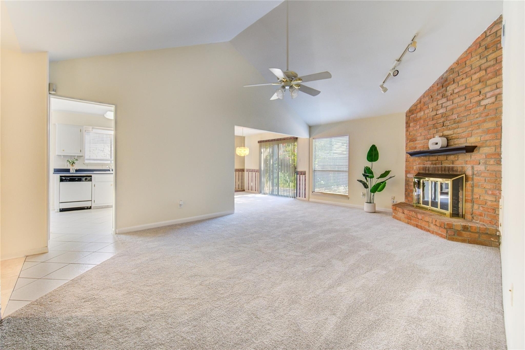 1927 Ash Meadow Drive - Photo 3