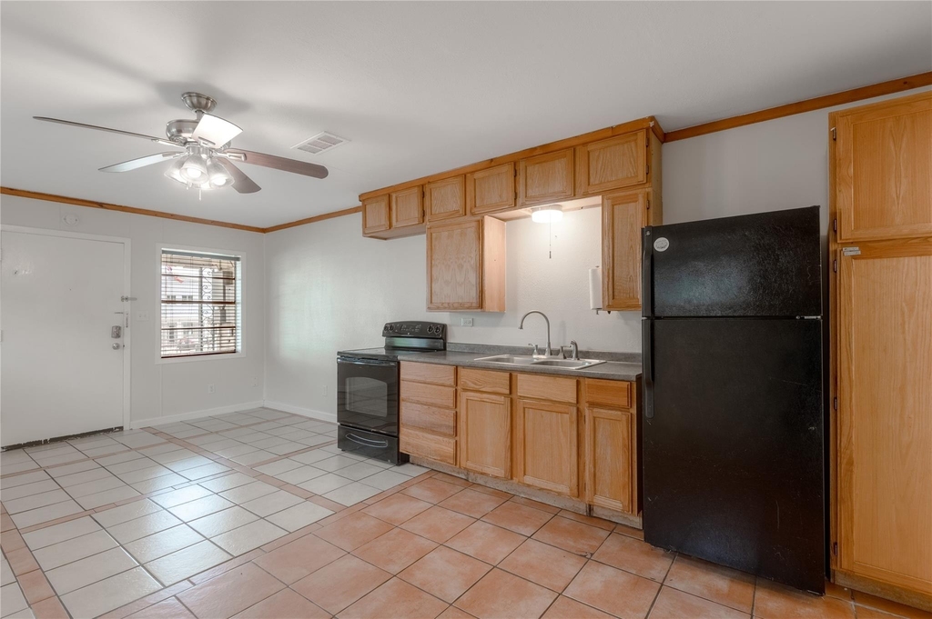 1412 22nd Street - Photo 11