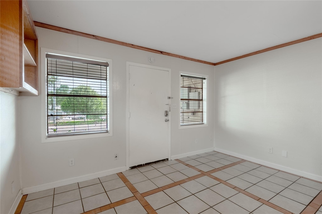 1412 22nd Street - Photo 7