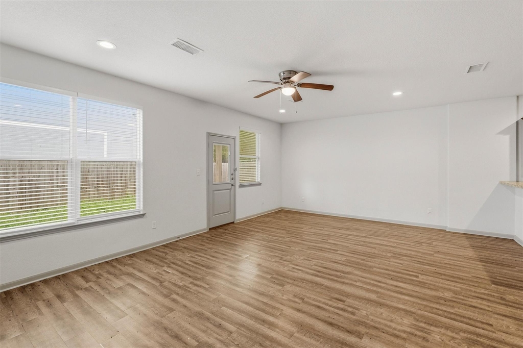 630 Magnolia Bend - Photo 3