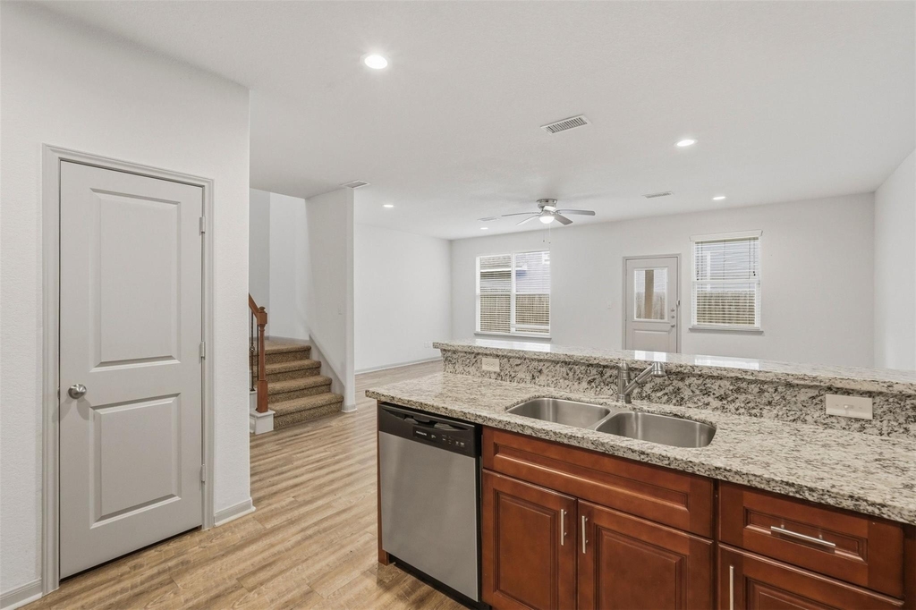 630 Magnolia Bend - Photo 2