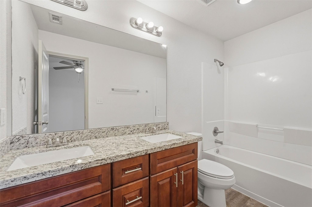 630 Magnolia Bend - Photo 8