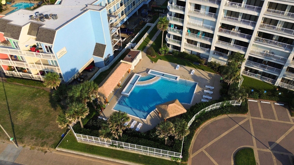 7700 Seawall Boulevard - Photo 28