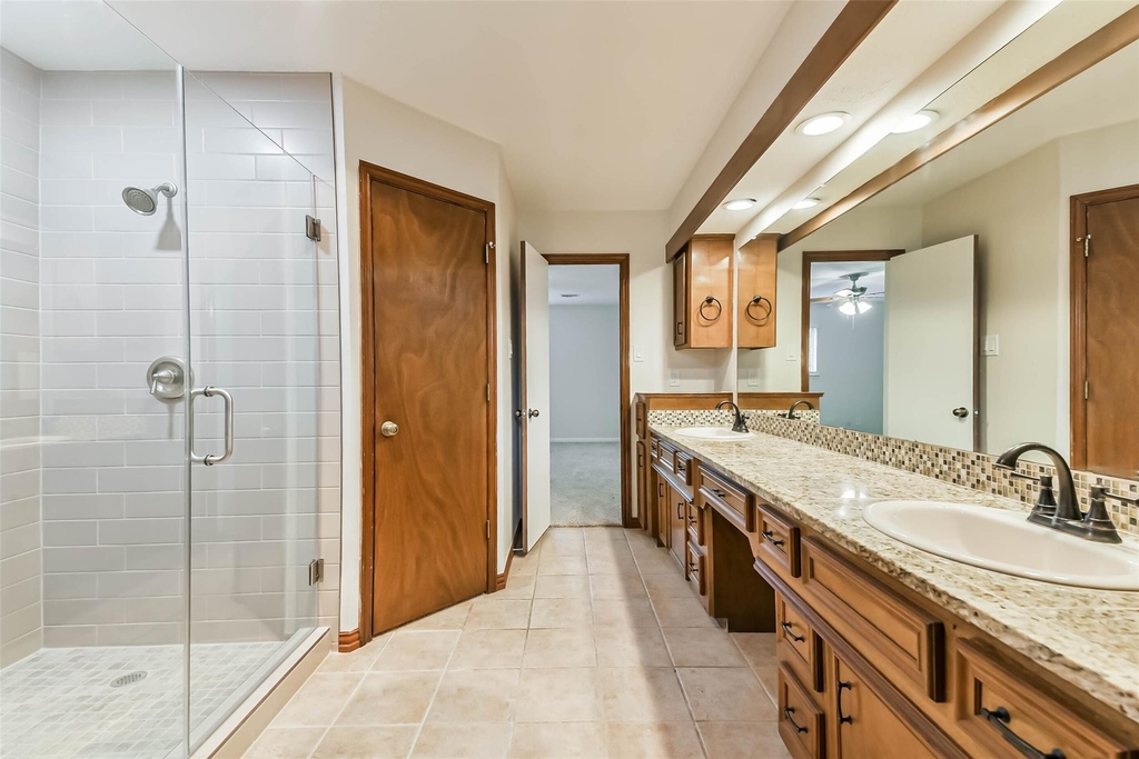 12910 Ivyforest Drive - Photo 18