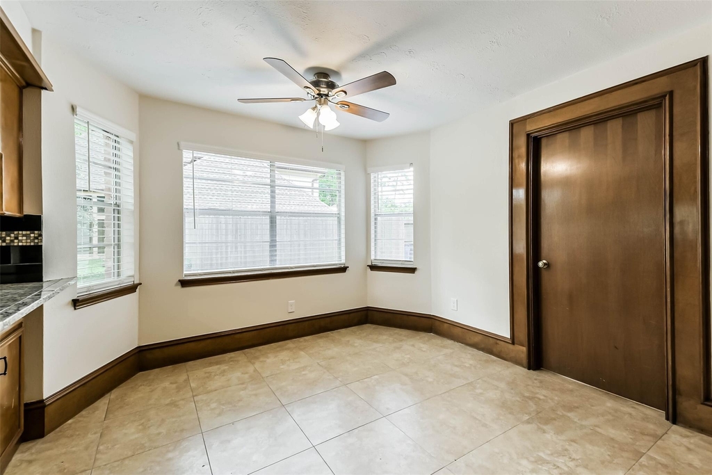 12910 Ivyforest Drive - Photo 4