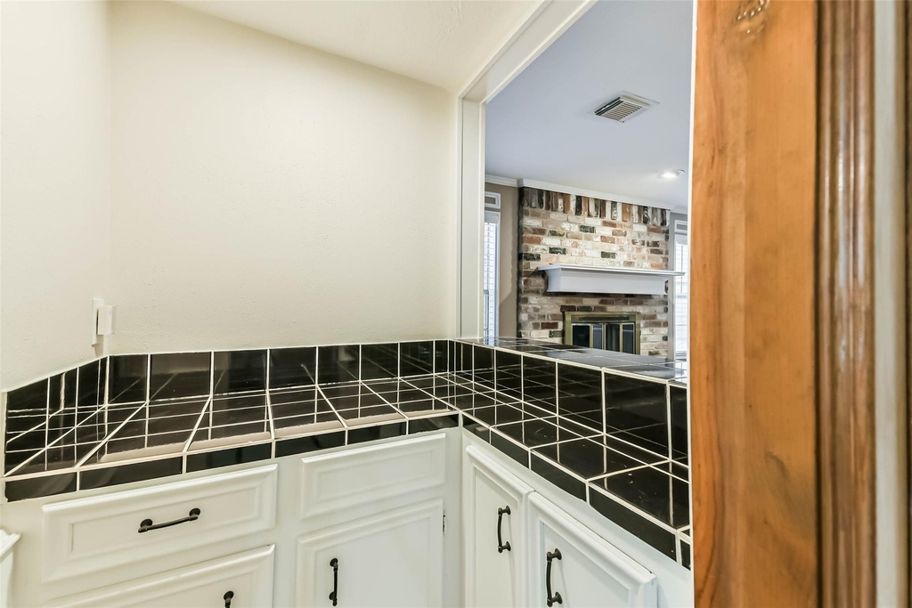 12910 Ivyforest Drive - Photo 2