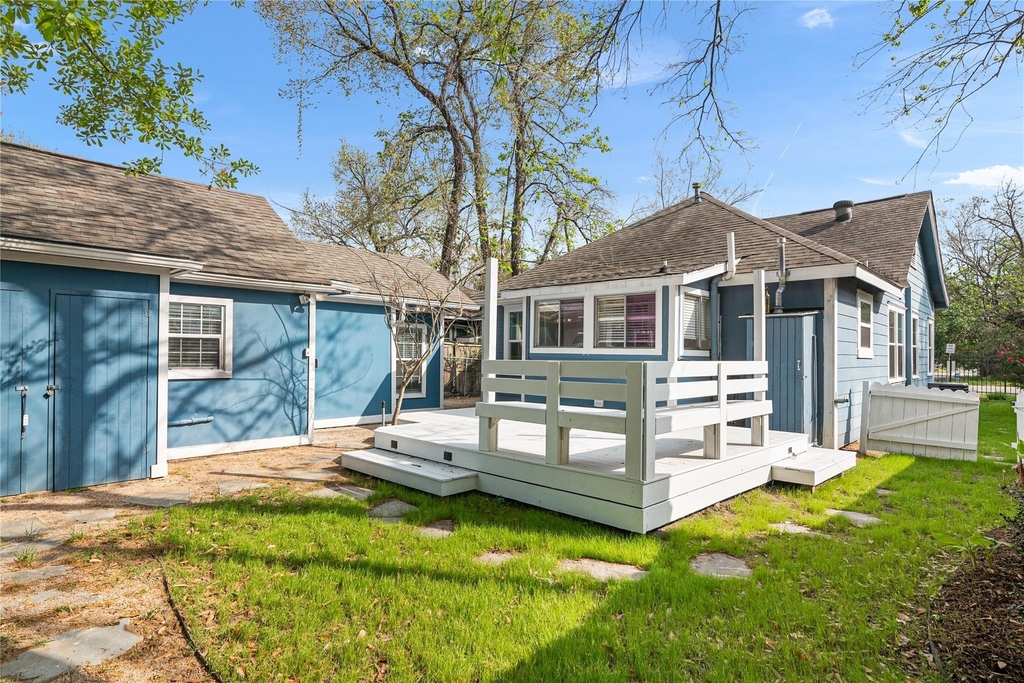 320 Coronado Street - Photo 25