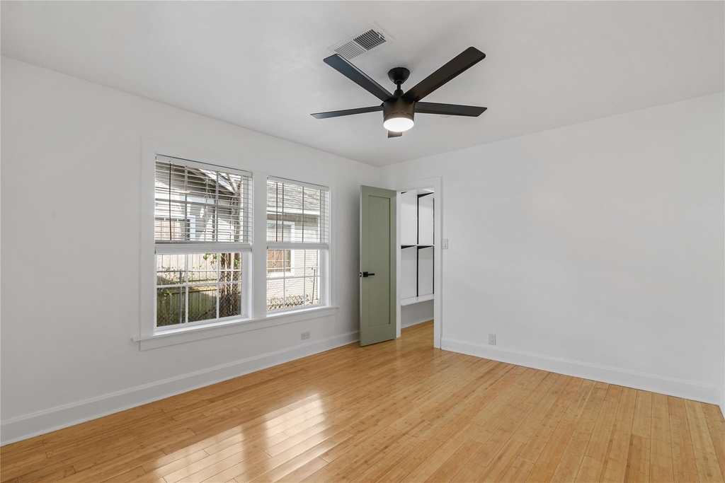 320 Coronado Street - Photo 13