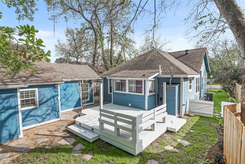 320 Coronado Street - Photo 26