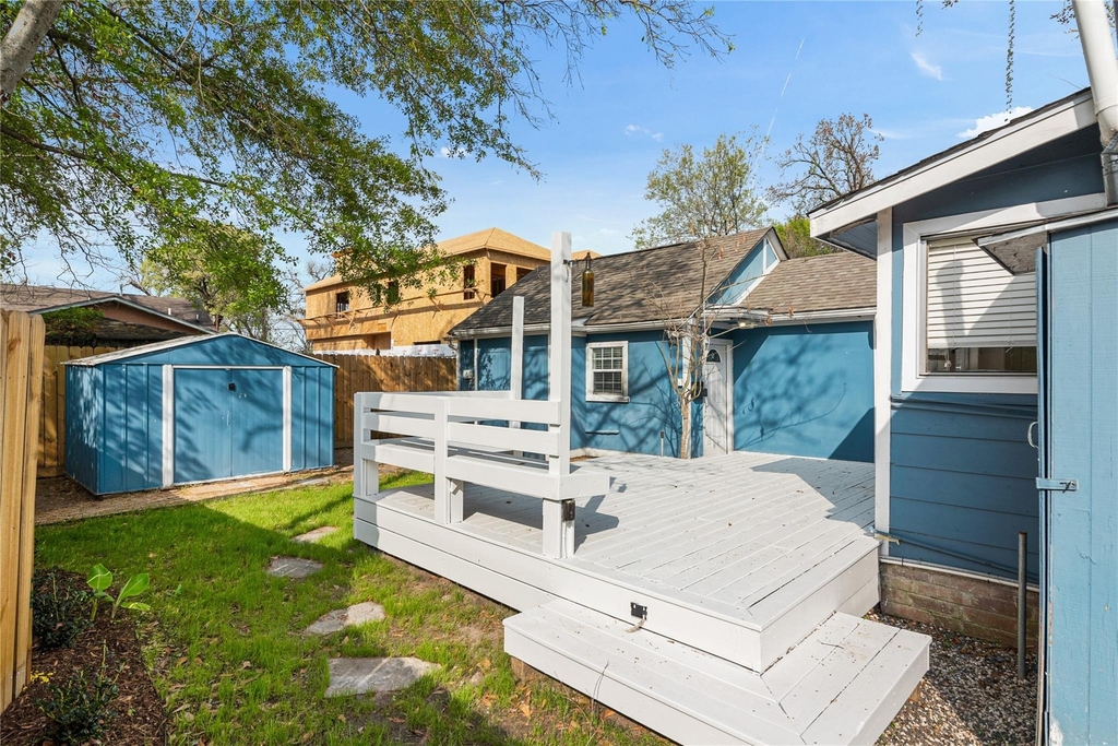320 Coronado Street - Photo 27