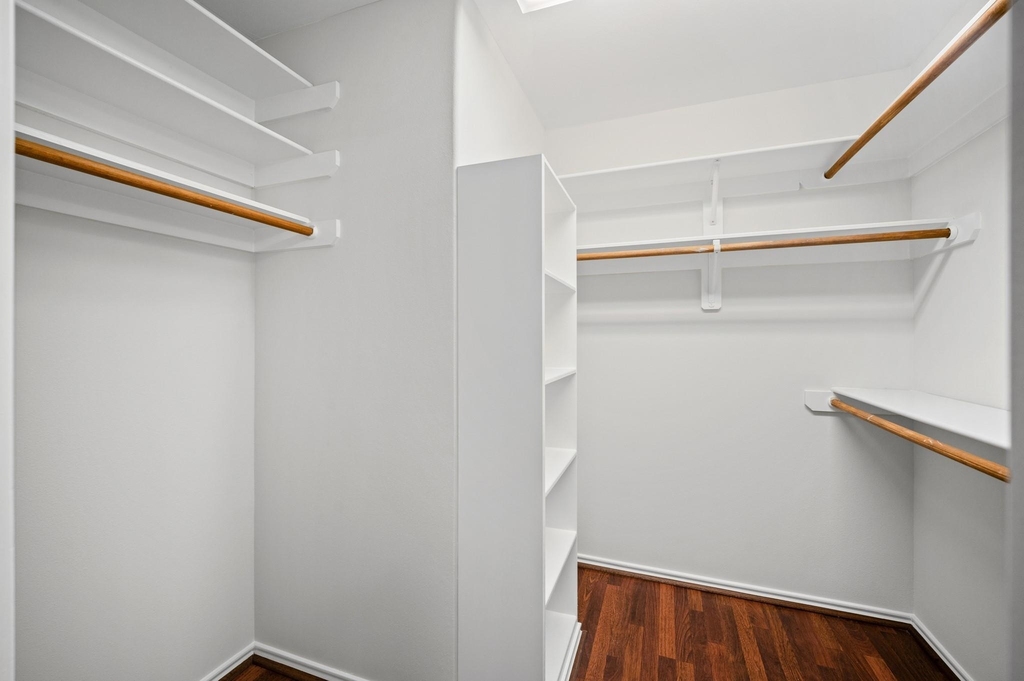 35 Ledgestone Place - Photo 16