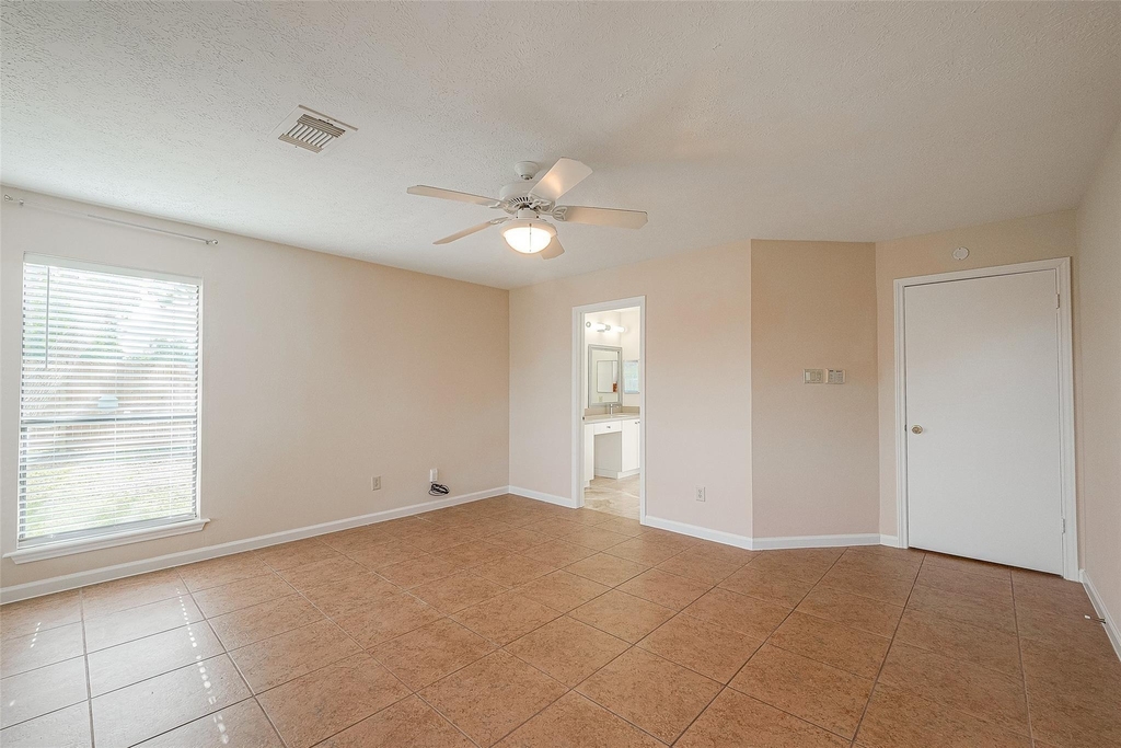 703 Turtle Creek Drive - Photo 13