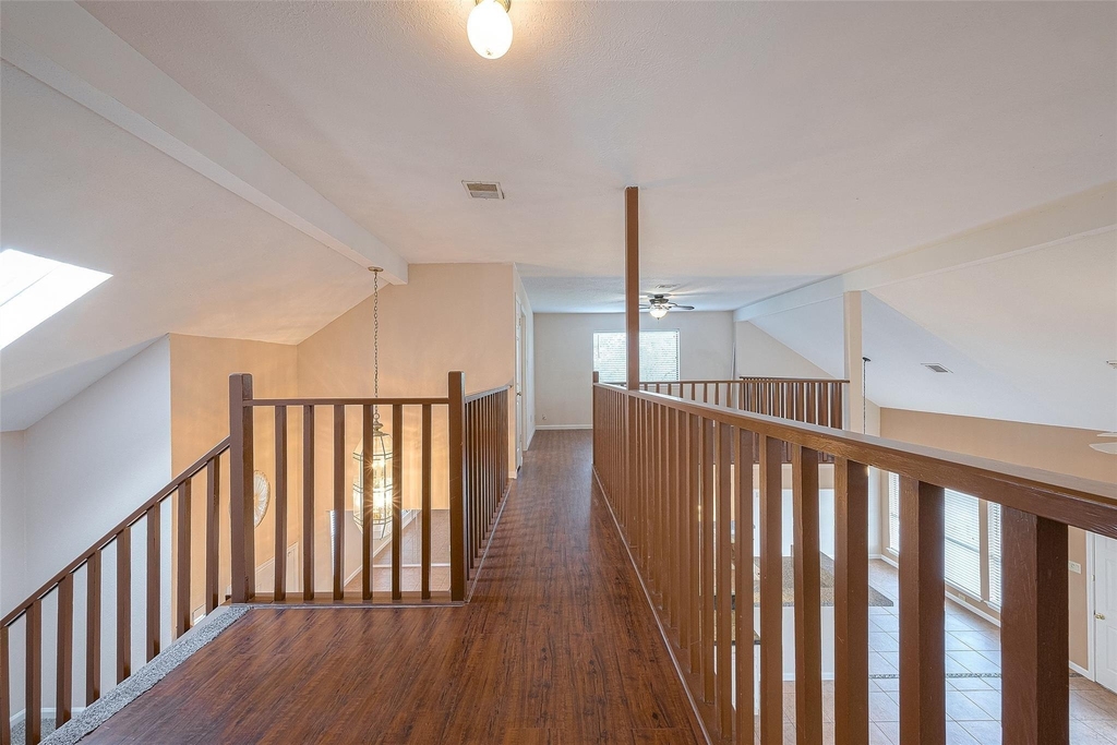 703 Turtle Creek Drive - Photo 8