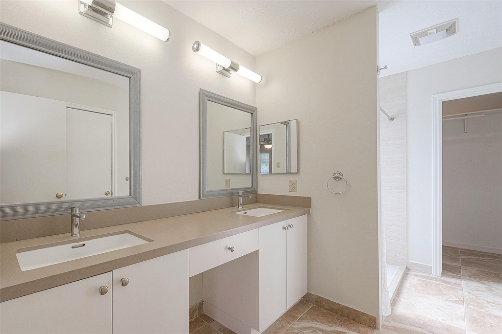 703 Turtle Creek Drive - Photo 12