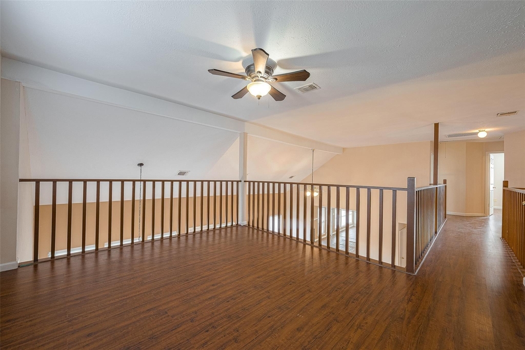 703 Turtle Creek Drive - Photo 9
