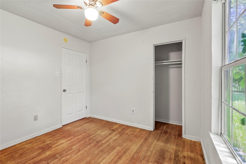 5515 Flamingo Drive - Photo 14