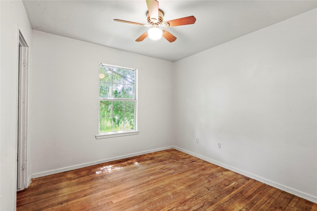 5515 Flamingo Drive - Photo 13