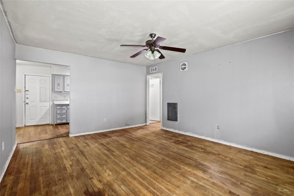5515 Flamingo Drive - Photo 4