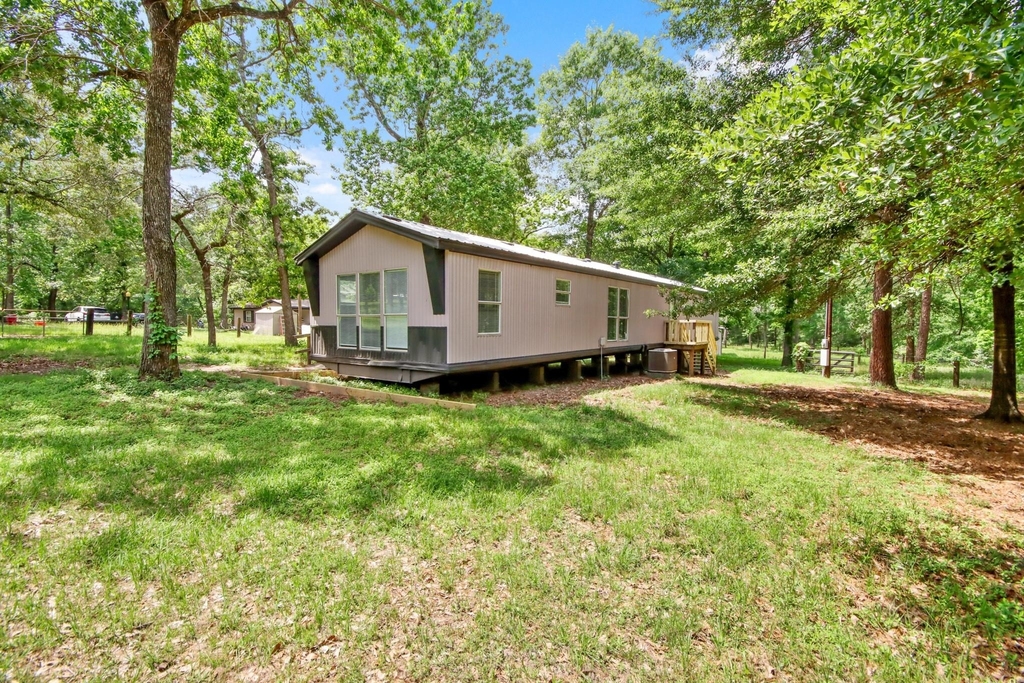 25494 Deepwood Drive - Photo 2