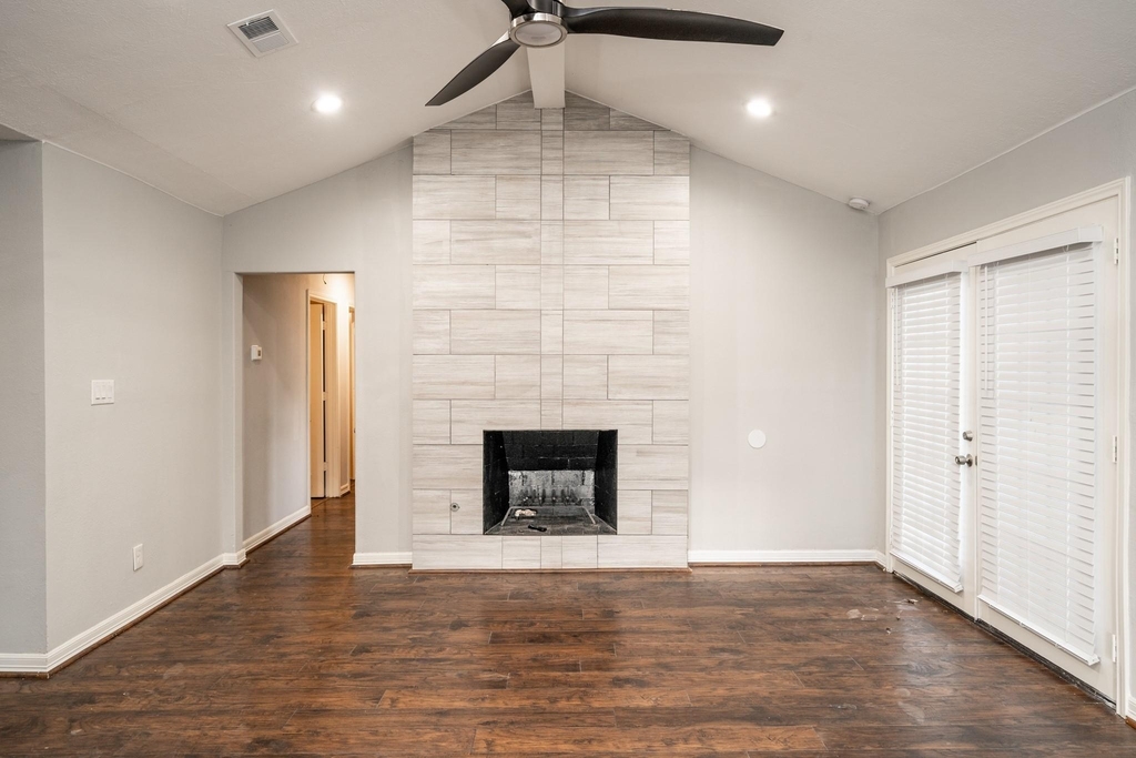 1907 Ashford Hollow Lane - Photo 11