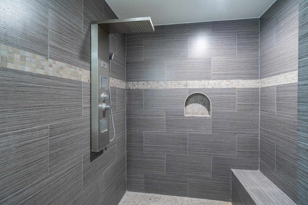 1907 Ashford Hollow Lane - Photo 24