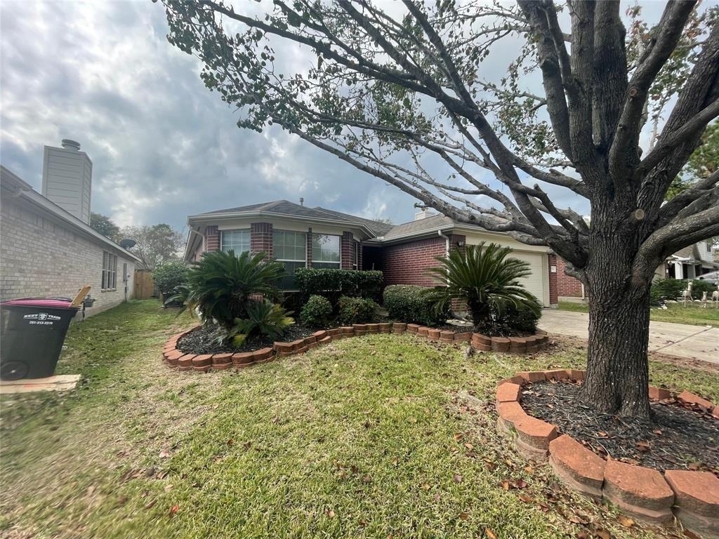 3314 Falcon Trail Drive - Photo 1