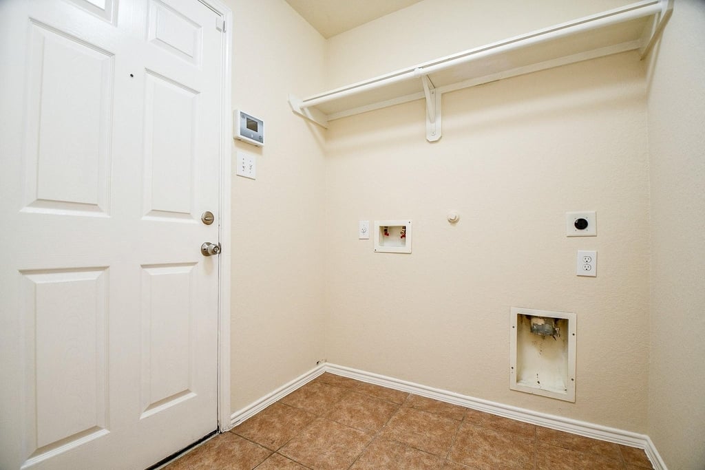 5327 Stonegate Drive - Photo 12