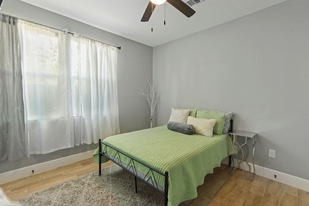 5607 Bacher Street - Photo 13