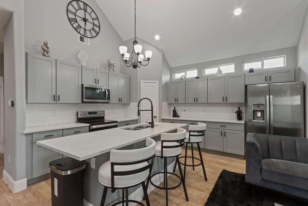 5607 Bacher Street - Photo 4