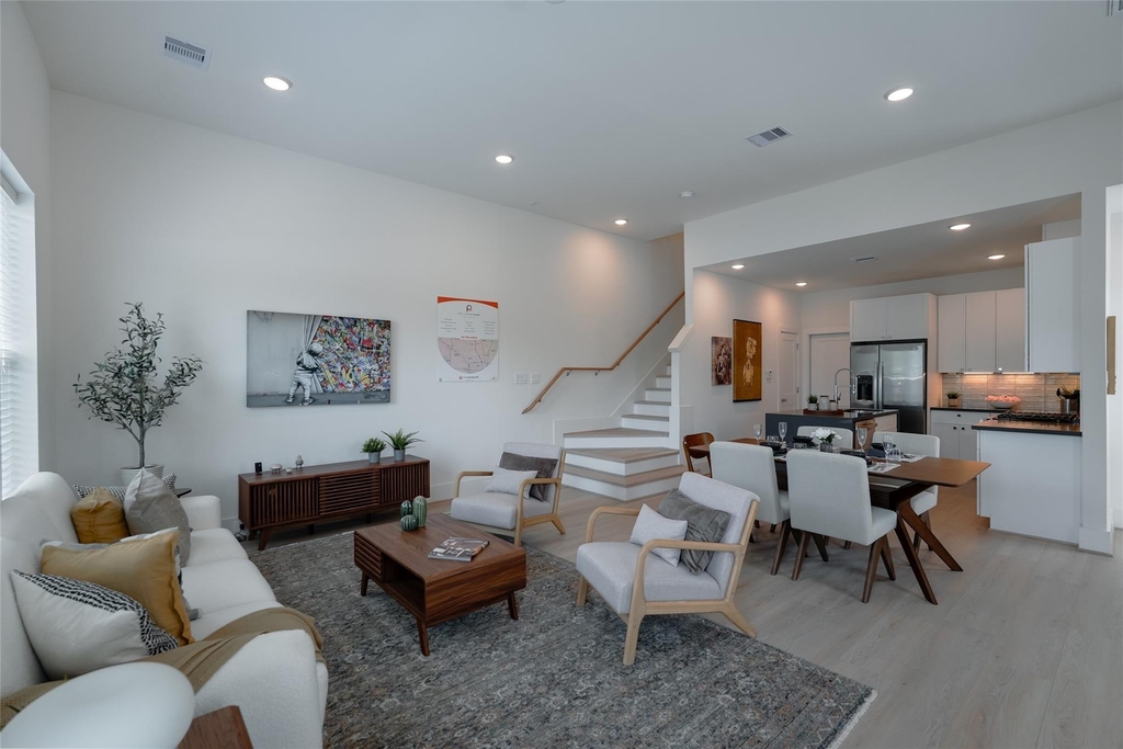 862 Paul Quinn Street Unit B - Photo 13