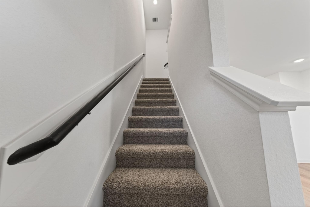 12239 Shield Crest Ct - Photo 22