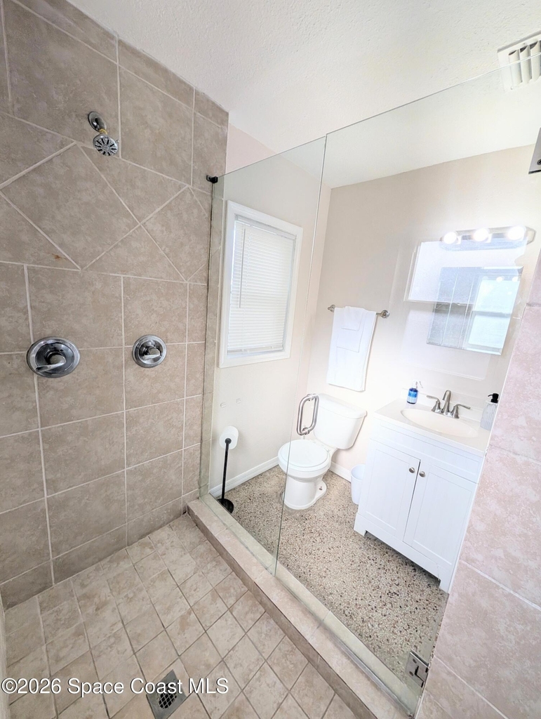 1420 Avocado Avenue - Photo 8