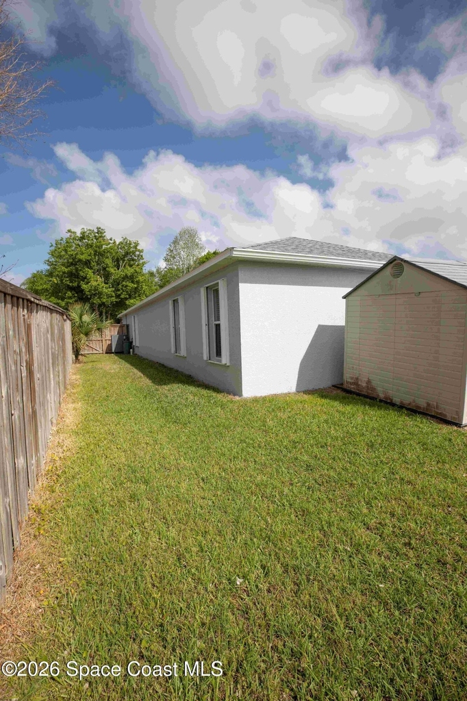 3821 Long Leaf Drive - Photo 8