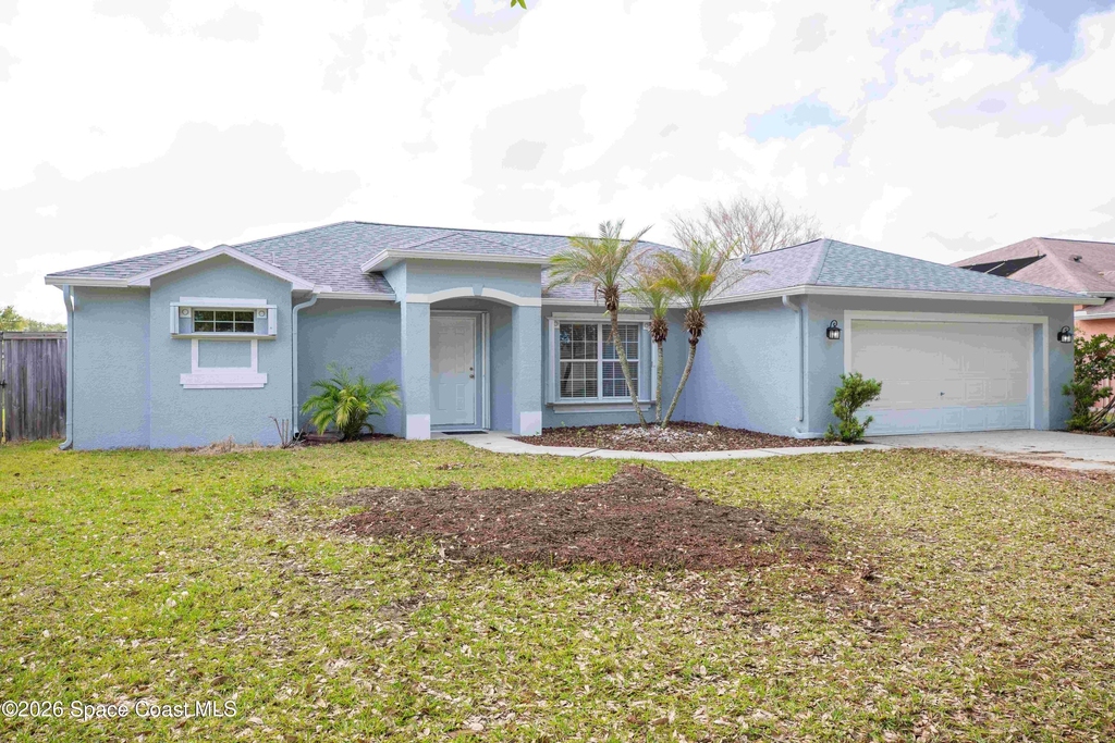 3821 Long Leaf Drive - Photo 0