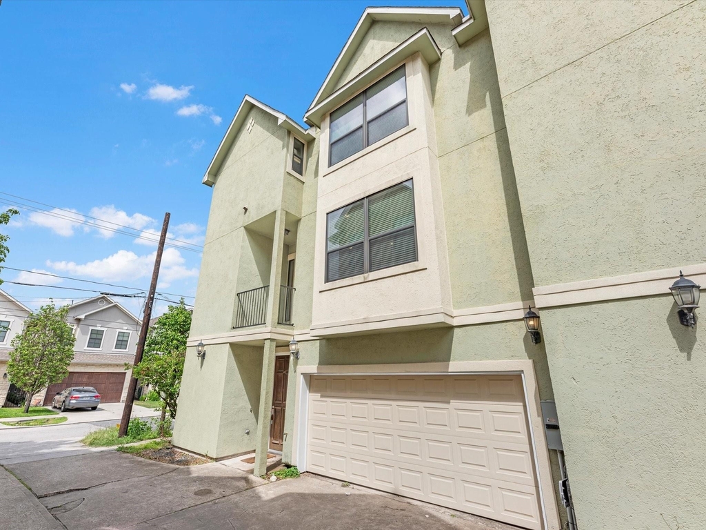 4217 Koehler Street - Photo 24