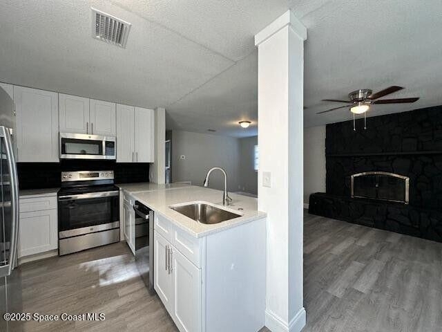 342 Crown Boulevard - Photo 3