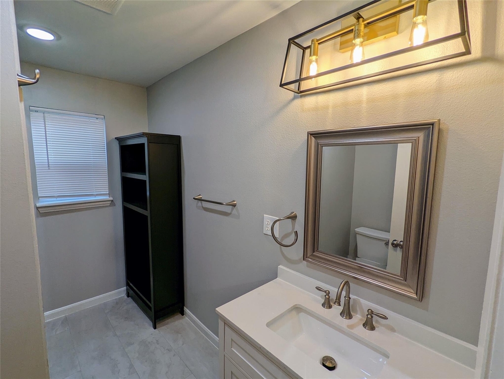 4714 Oakshire Drive - Photo 11